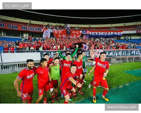 新赛季中超联赛全面开战多支球队引援升级激烈争夺冠军荣耀